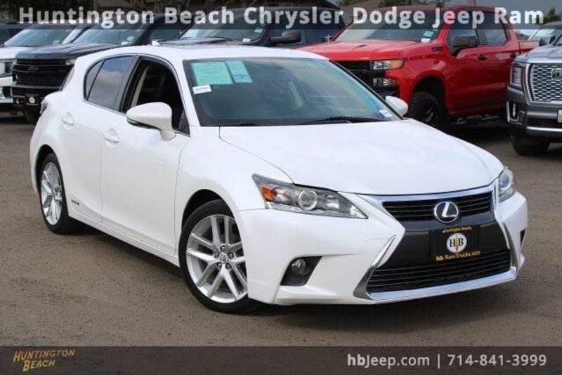 2017 Lexus CT 200hImage 1