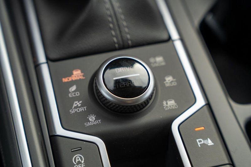 New 2026 Kia Sorento Hybrid EXImage 18