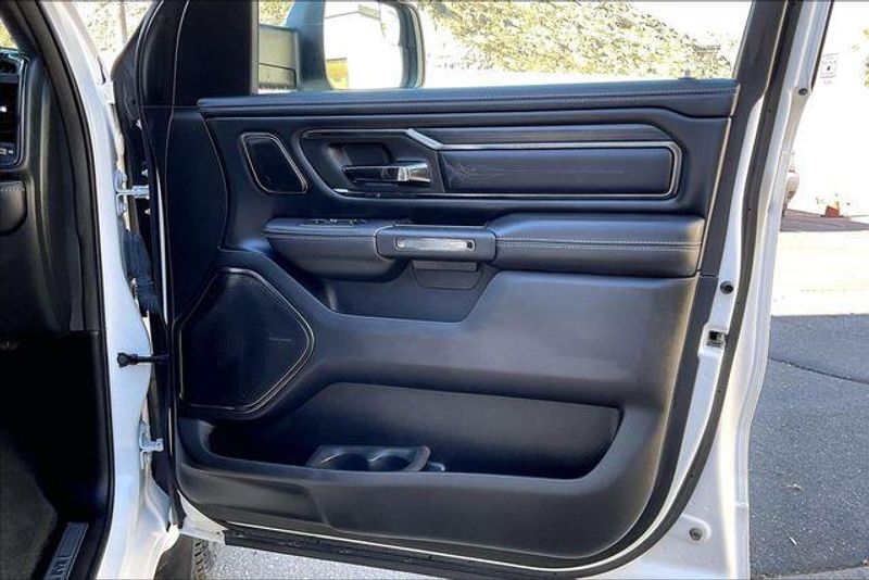 Used 2024 RAM 1500 LimitedImage 23