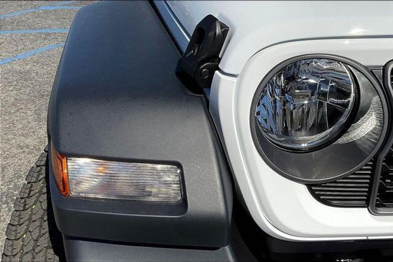 New 2025 Jeep Wrangler 4-door Sport SImage 11