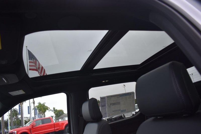 New 2025 Ford F-150 LariatImage 25