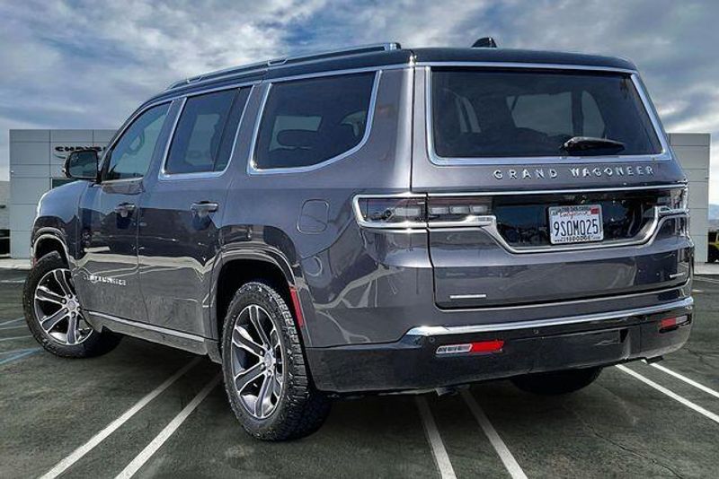2022 Jeep Grand Wagoneer Series IImage 10