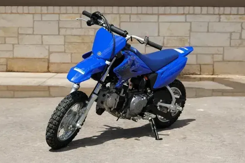 2025 YAMAHA TTR50E TEAM BLUE 
