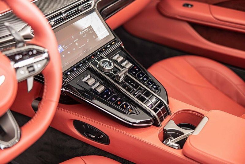 2026 Aston Martin Vantage AM6 photo 20
