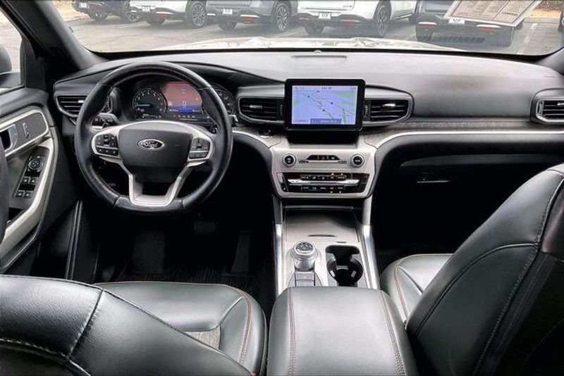 Used 2022 Ford Explorer TimberlineImage 15
