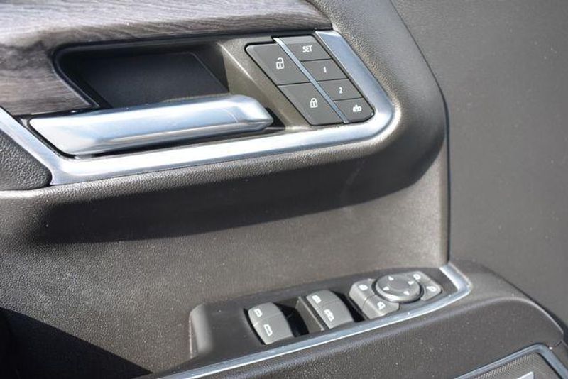 Used 2023 Chevrolet Silverado 1500 LTZImage 25