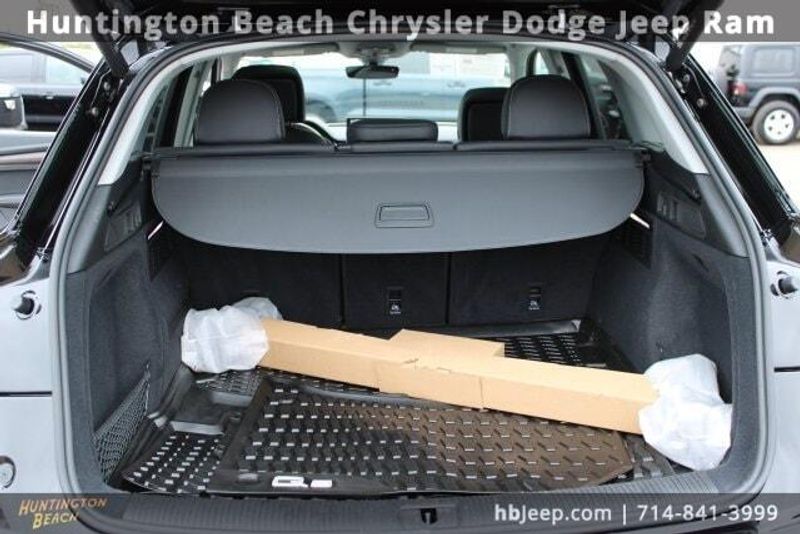 2023 Audi Q5 45 S Line Premium PlusImage 34