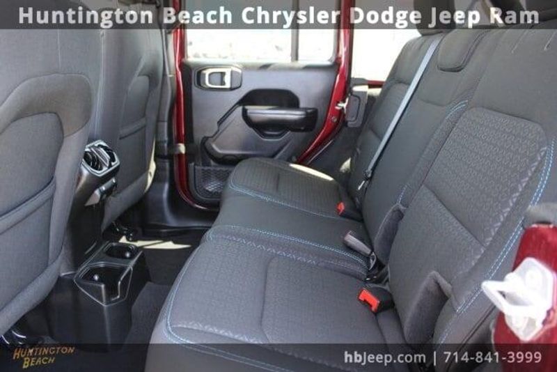 2021 Jeep Wrangler Unlimited IslanderImage 37