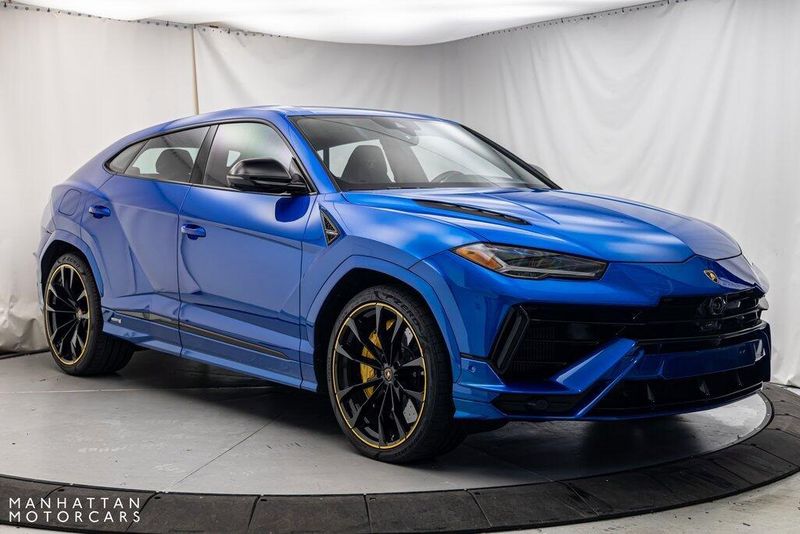 2023 Lamborghini Urus SImage 7