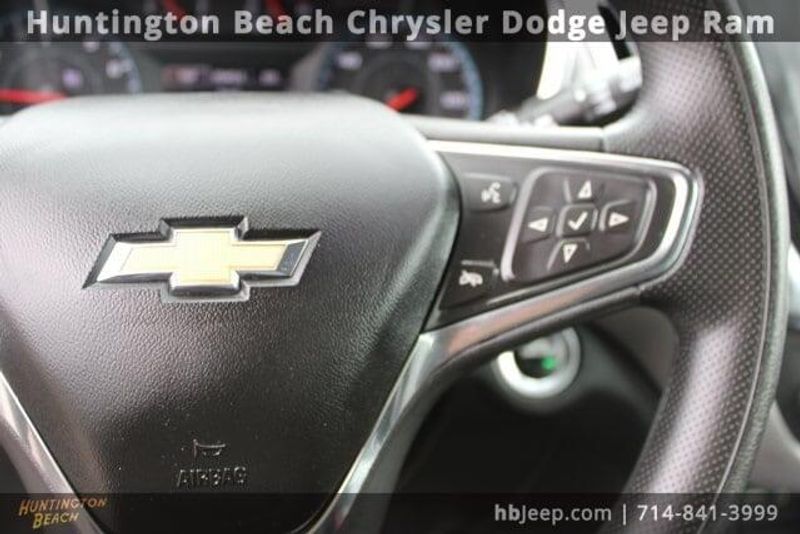 2021 Chevrolet Equinox LSImage 17