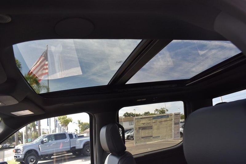 New 2025 Ford F-150 LariatImage 27