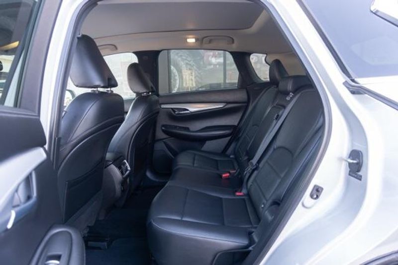 Used 2019 INFINITI QX50 LuxeImage 13