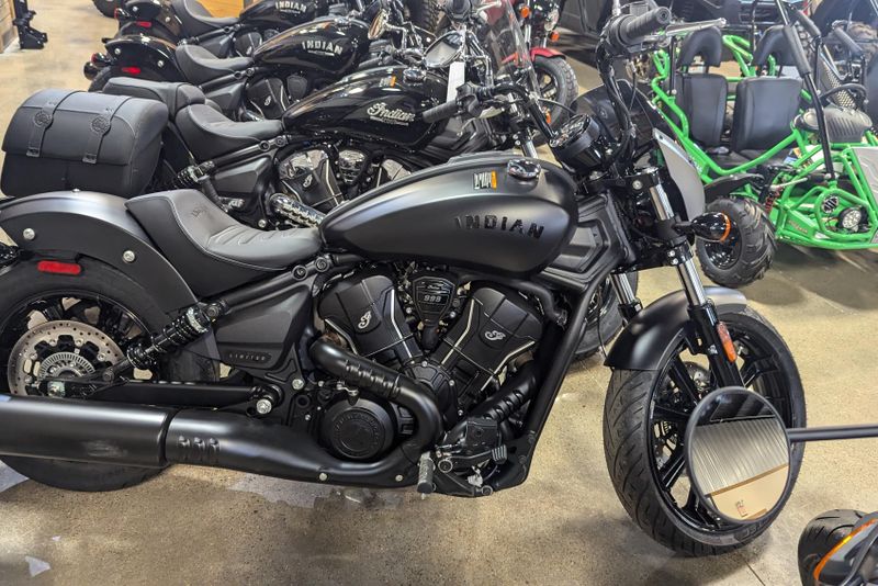2025 INDIAN MOTORCYCLE INDIAN SPORT SCOUT SIXTY LIMITED ONYX BLACK SMOKE 