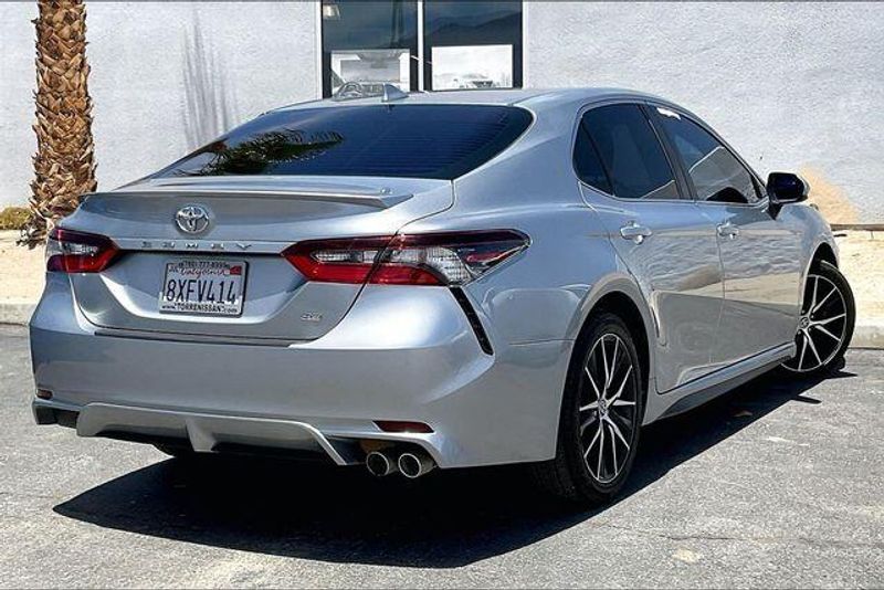 Used 2021 Toyota Camry SEImage 13