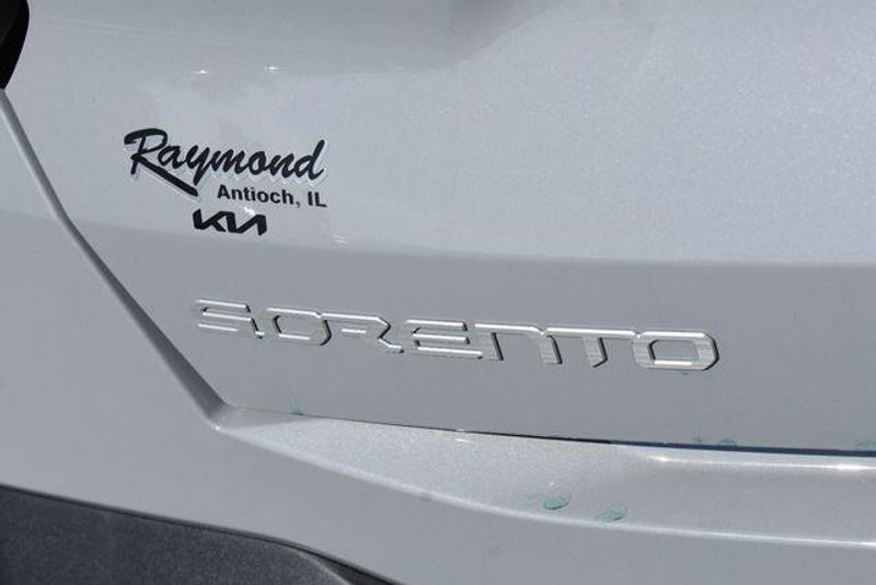 New 2026 Kia Sorento SXImage 18