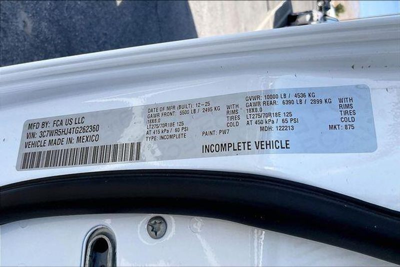 New 2026 RAM 2500 Tradesman Crew Cab 4x4 8