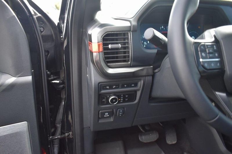 2024 Ford F-150 RaptorImage 22