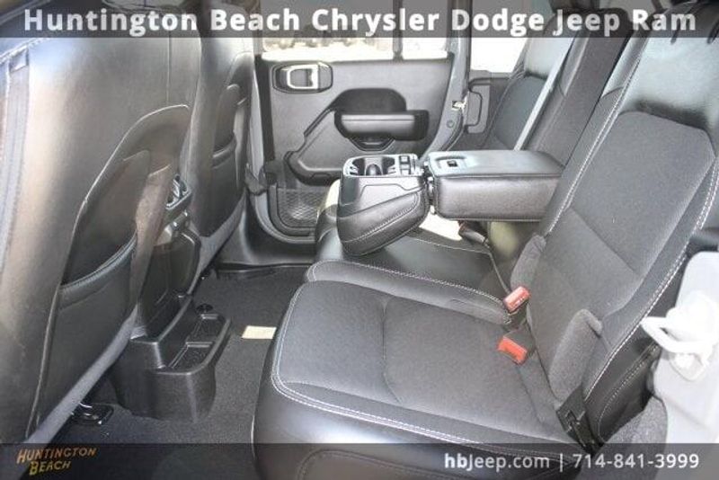 2021 Jeep Wrangler Unlimited Freedom EditionImage 37