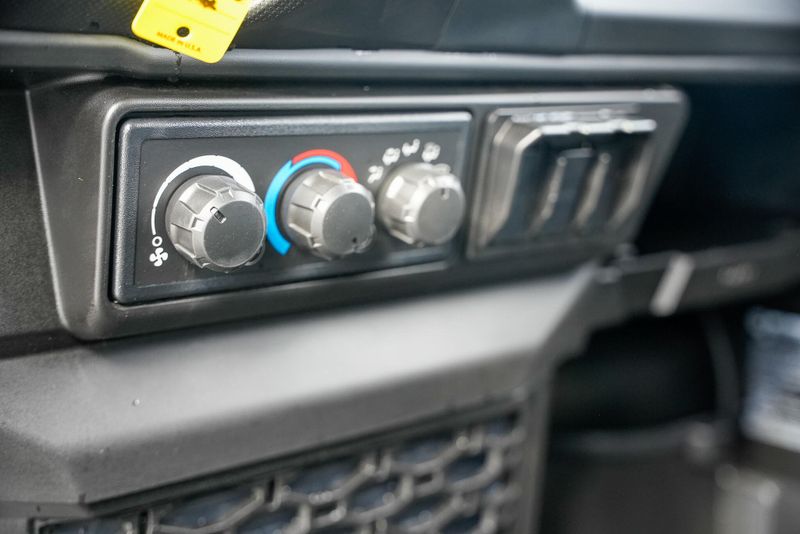 NEW 2026 CAN-AM DEFENDER MAX LIMITED CAB HD11 Image 21