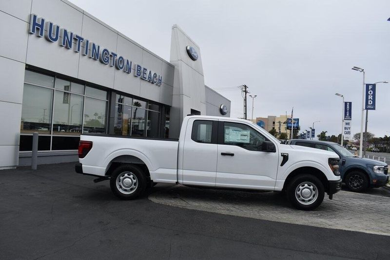 2025 Ford F-150 XLImage 3