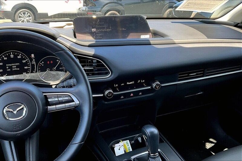 2022 Mazda CX-30 2.5 S Select PackageImage 6