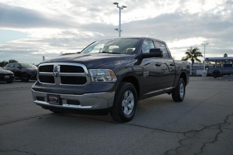 Used 2023 RAM 1500 Classic SLTImage 3