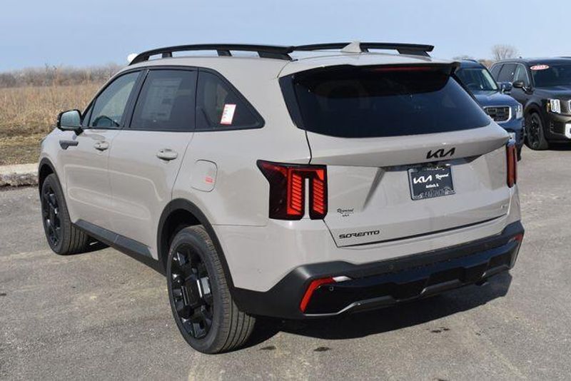 New 2026 Kia Sorento X-Line SXImage 6