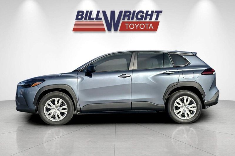 New 2026 Toyota Corolla Cross LImage 6