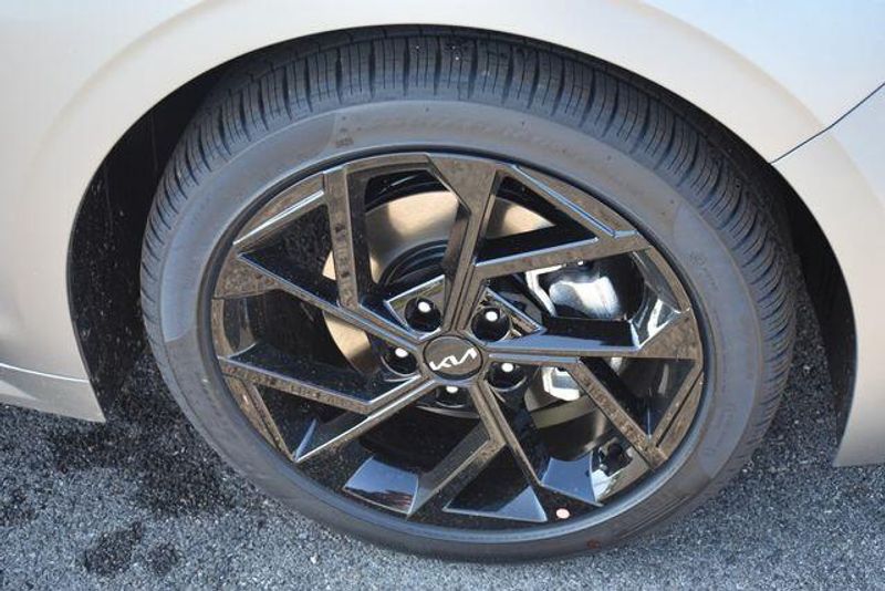 New 2026 Kia K5 GT-LineImage 12