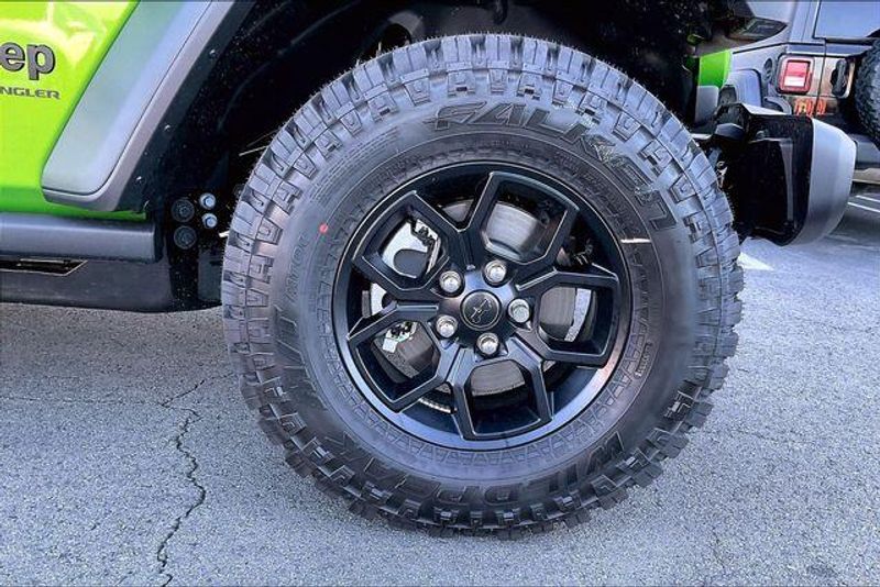 New 2026 Jeep Wrangler 4-door WillysImage 10