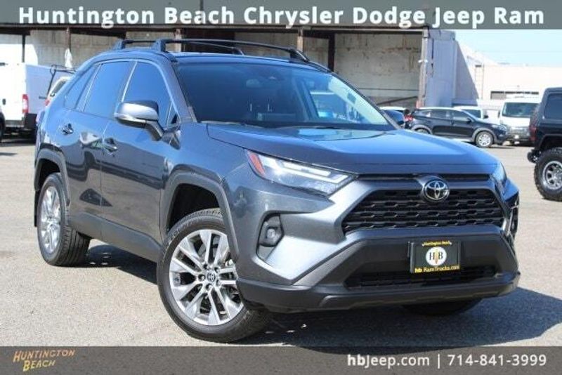 2023 Toyota RAV4 XLE PremiumImage 1