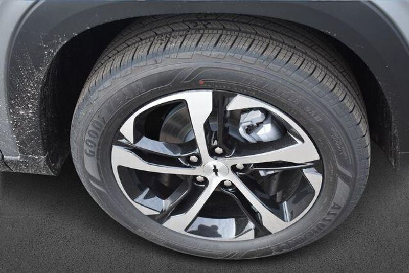 New 2026 Chevrolet Trax 1RSImage 12