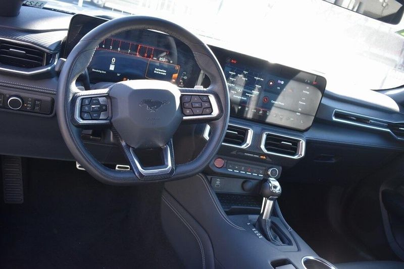2024 Ford Mustang GT PremiumImage 9