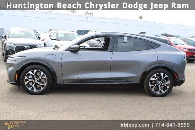 2021 Ford Mustang Mach-E PremiumImage 8