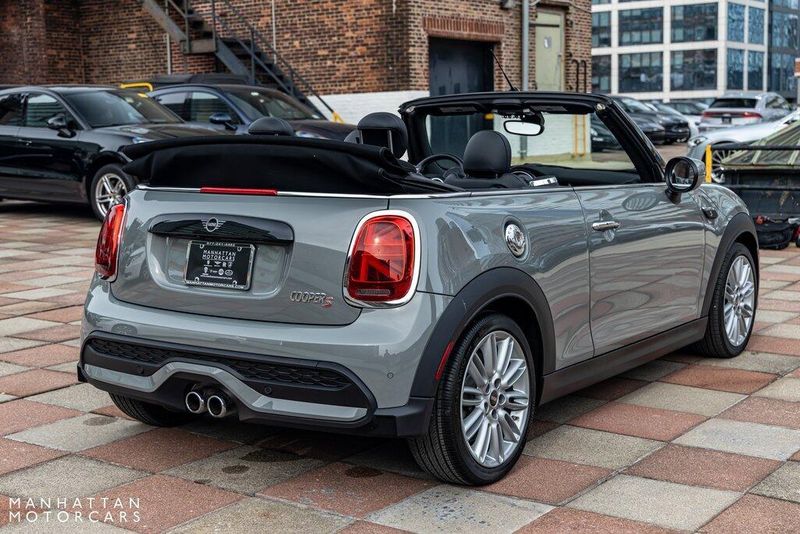 2022 MINI Convertible Cooper SImage 5