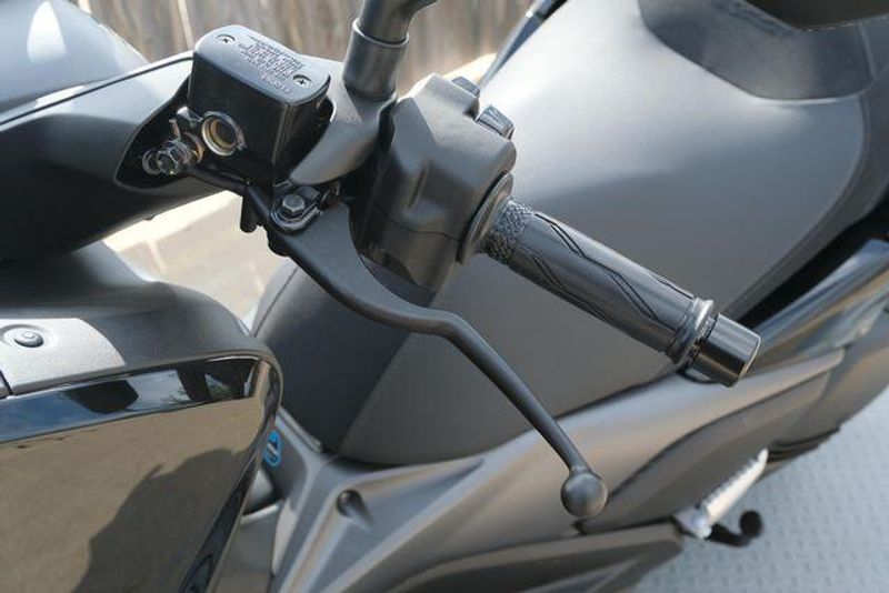 NEW 2026 YAMAHA XMAX Image 12