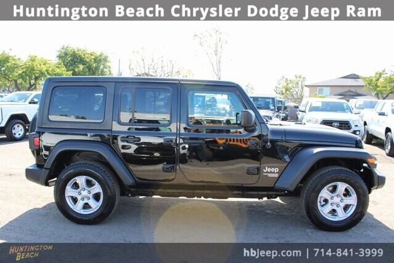 2020 Jeep Wrangler Unlimited Sport SImage 3