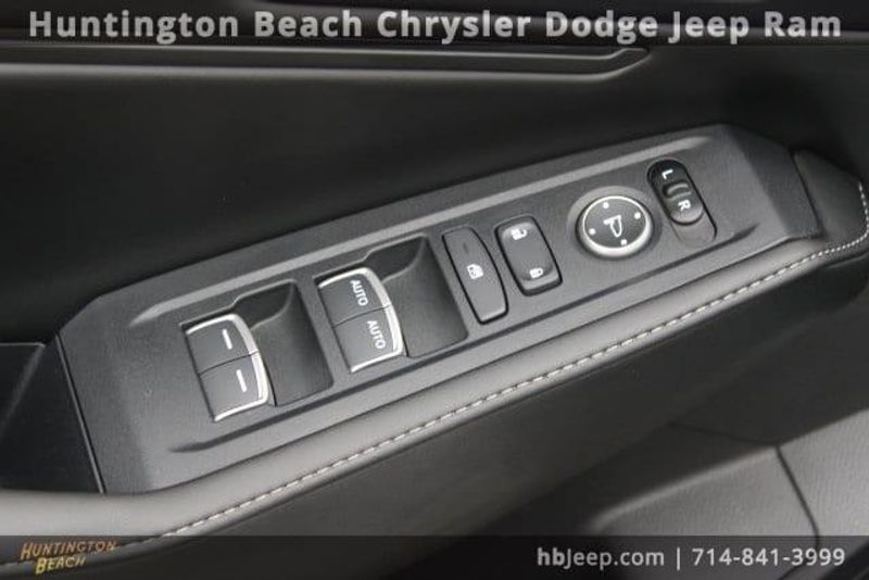 2024 Honda Accord Hybrid Sport-LImage 11