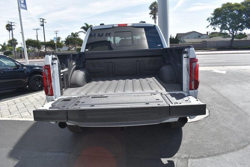 New 2025 Ford F-150 LariatImage 9