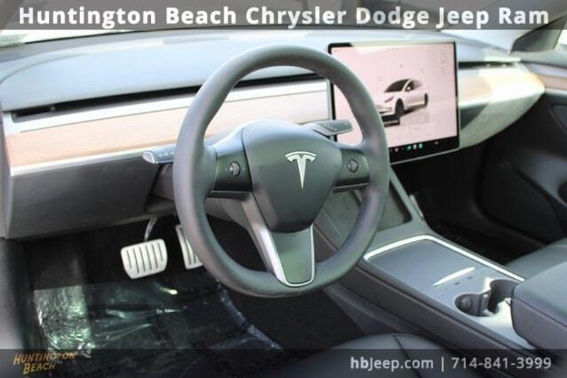 2023 Tesla Model 3 PerformanceImage 14