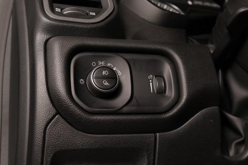 2025 RAM 1500 Warlock Crew Cab 4x4 5