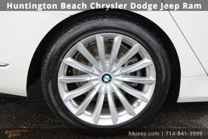 2020 BMW 7 Series 740iImage 6