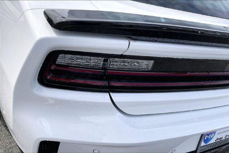 New 2026 Dodge Charger Scat Pack 2-door AwdImage 12