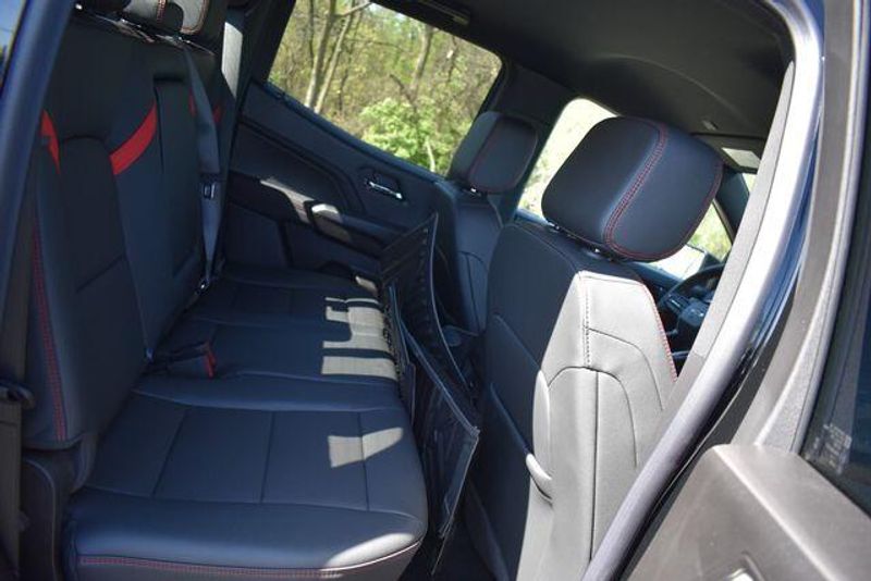 New 2026 Chevrolet Colorado Z71Image 15