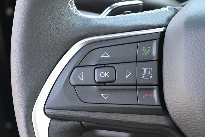 2025 Jeep Grand Cherokee L Altitude XImage 23