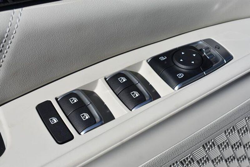 New 2026 Kia Carnival Hybrid SX PrestigeImage 27