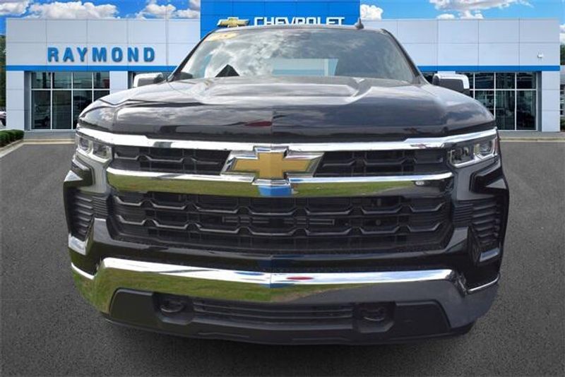 2025 Chevrolet Silverado 1500 LTImage 9