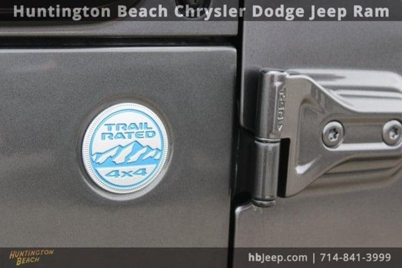 2022 Jeep Wrangler Unlimited Sahara 4xeImage 9