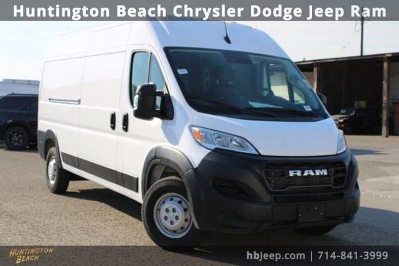 2023 RAM ProMaster 2500 High RoofImage 1