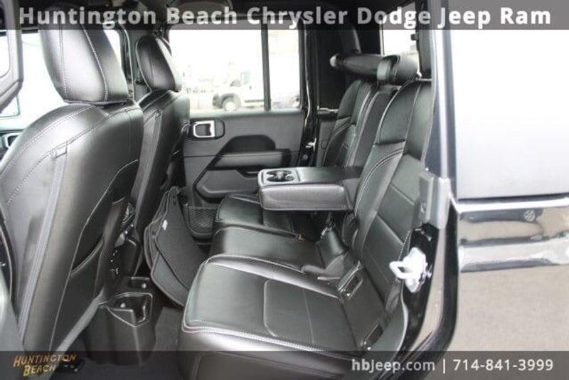 2022 Jeep Gladiator OverlandImage 46